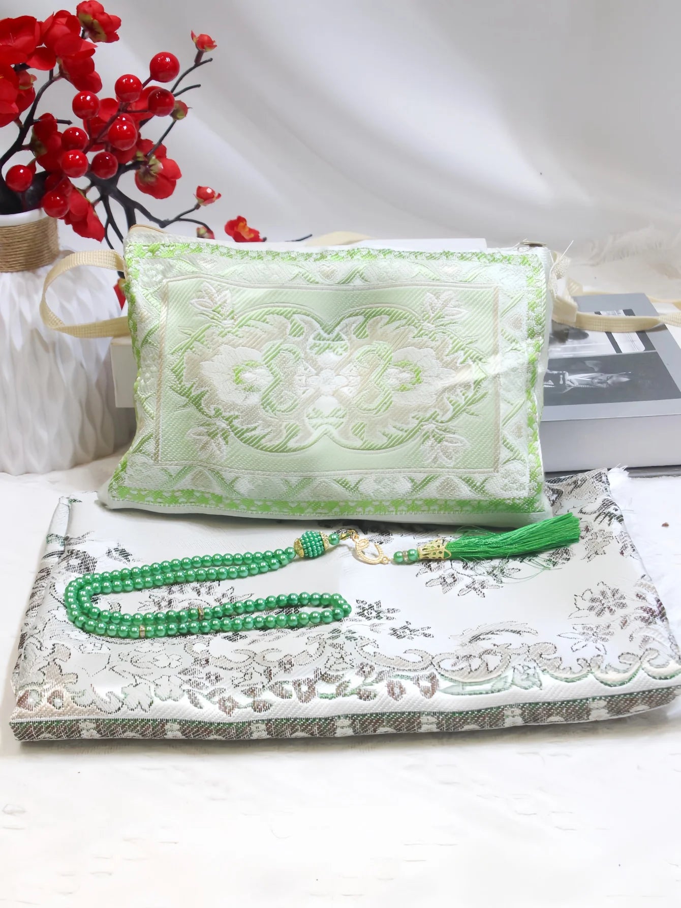 Muslim Prayer Mat & Tasbih Set